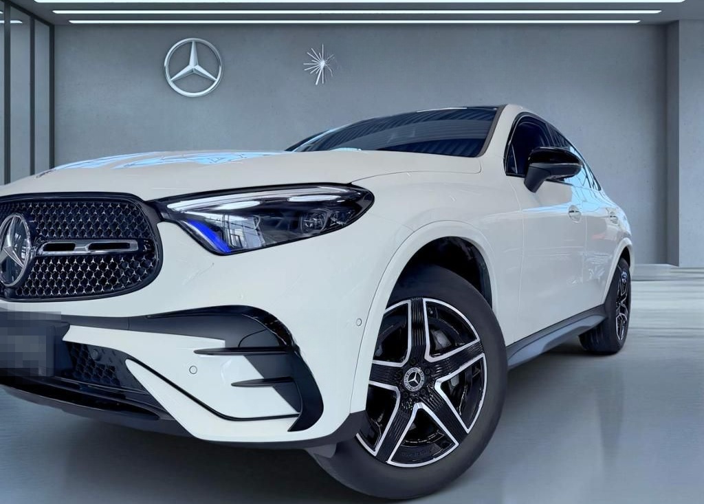 Mercedes-Benz GLC 300 de 4M Coupé AMG,Night,Pano,DISTR,KEYLESS foto 18