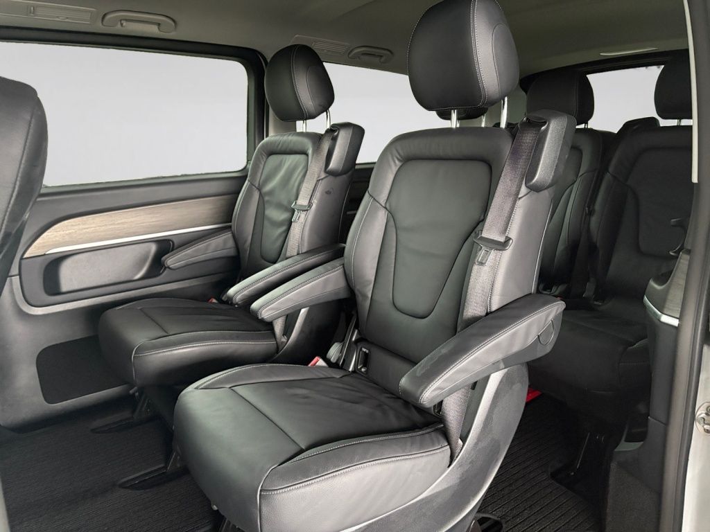 Mercedes-Benz V 250 d AVANTGARDE Lang DISTR AHK 360° NAVI LM foto 14