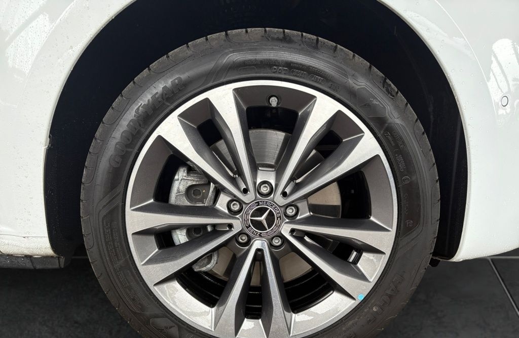 Mercedes-Benz V 250 d AVANTGARDE Lang DISTR AHK 360° NAVI LM foto 15