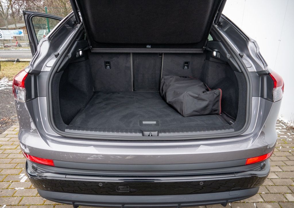 Audi Q4 Sportback e-tron 50 quattro PANO MATRIX ACC foto 17