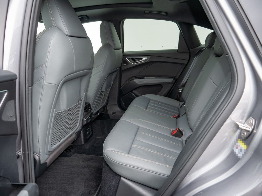 Audi Q4 Sportback e-tron 50 quattro PANO MATRIX ACC foto 4