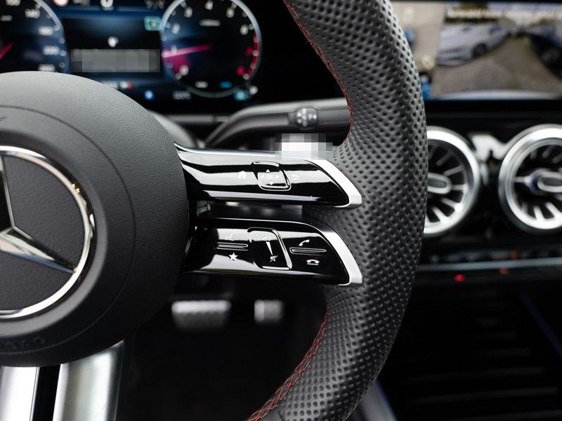 Mercedes-Benz GLA 200 AMG-Sport/MLB/360/Pano/Night/AHK/Keyl/19 foto 18
