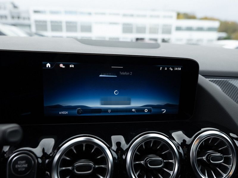 Mercedes-Benz GLA 200 AMG-Sport/MLB/360/Pano/Night/AHK/Keyl/19 foto 13