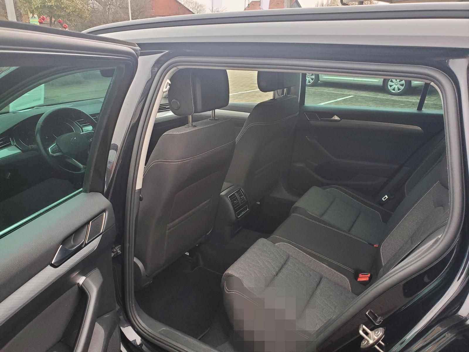 Volkswagen Passat Variant 2.0 TDI Business,DSG, Navi, AHK foto 10
