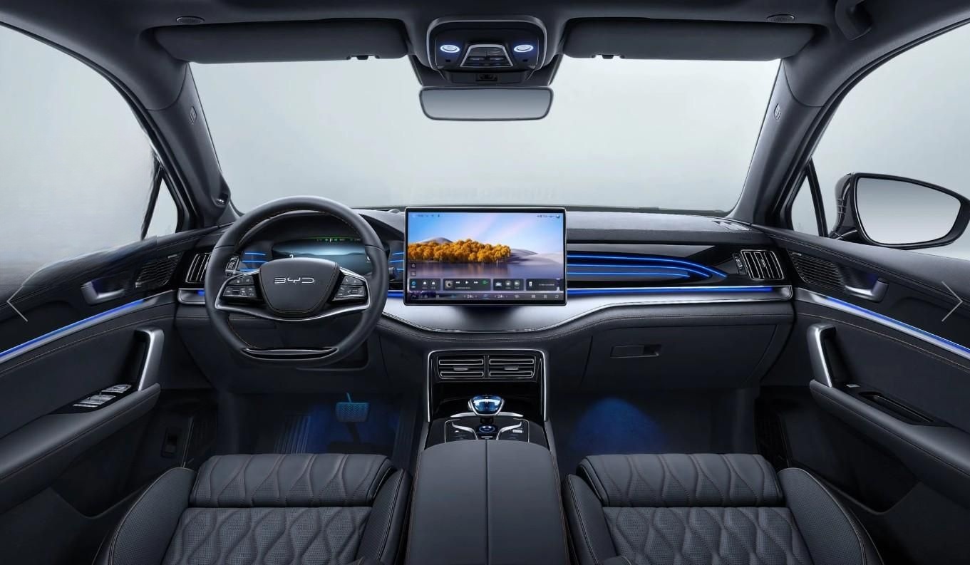 BYD Tang 108,8 kWh 517PS Flagship 4WD foto 3