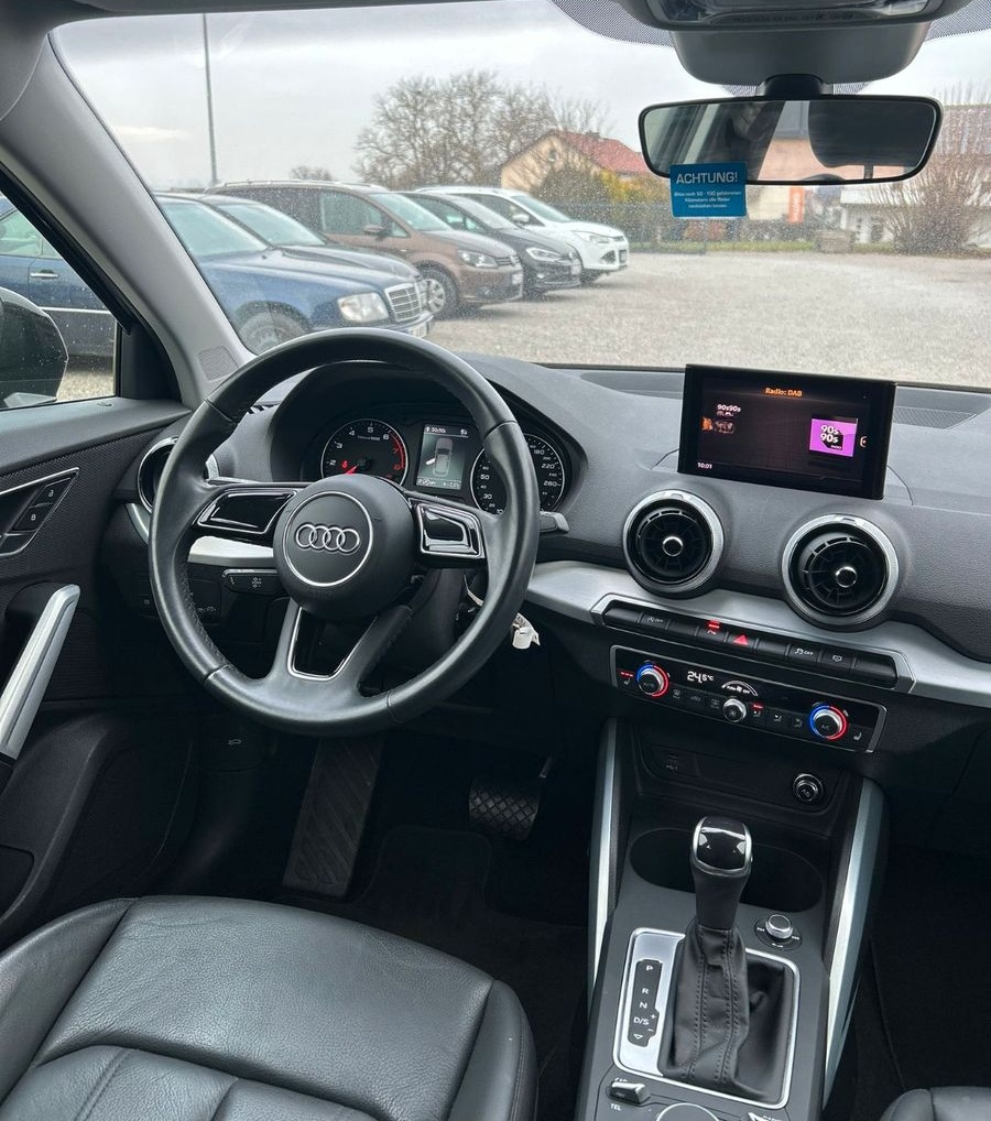 Audi Q2 35 TFSI basis foto 14