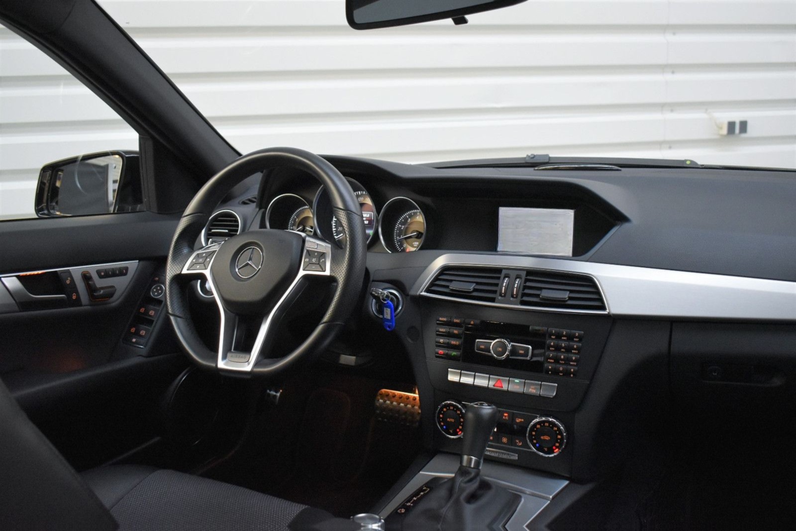 Mercedes-Benz C 200T AMG-Sportpaket+BI-Xenon+Memory+Navi+PDC foto 14