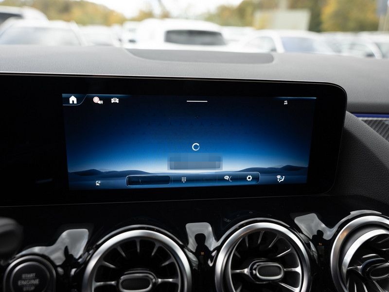 Mercedes-Benz GLA 200 AMG-Sport/MLB/360/Pano/Night/AHK/Keyl/19 foto 13