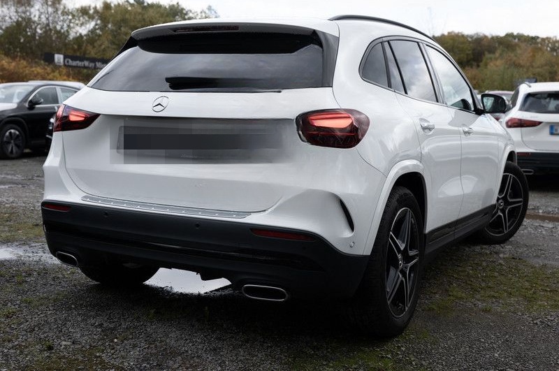Mercedes-Benz GLA 200 AMG-Sport/MLB/360/Pano/Night/AHK/Keyl/19 foto 4