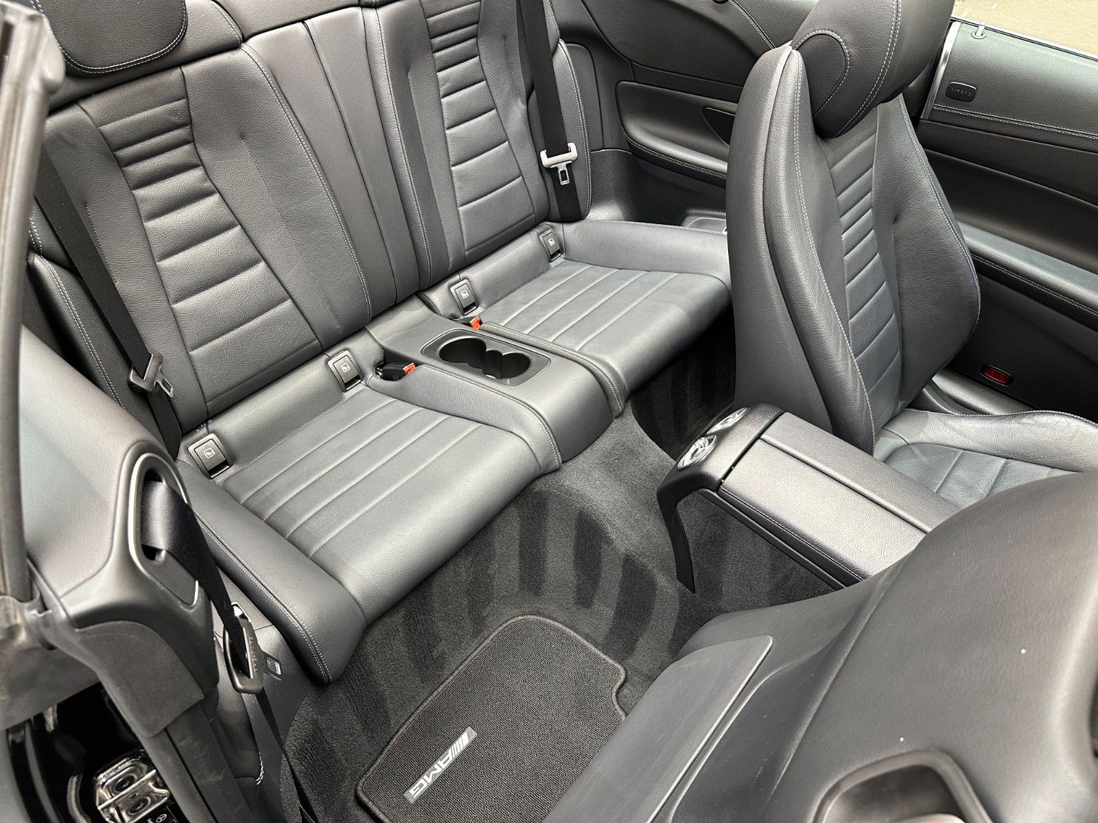 Mercedes-Benz E450 Cabrio 4M AMG LINE **1. HAND*MEMORY*360°** foto 17