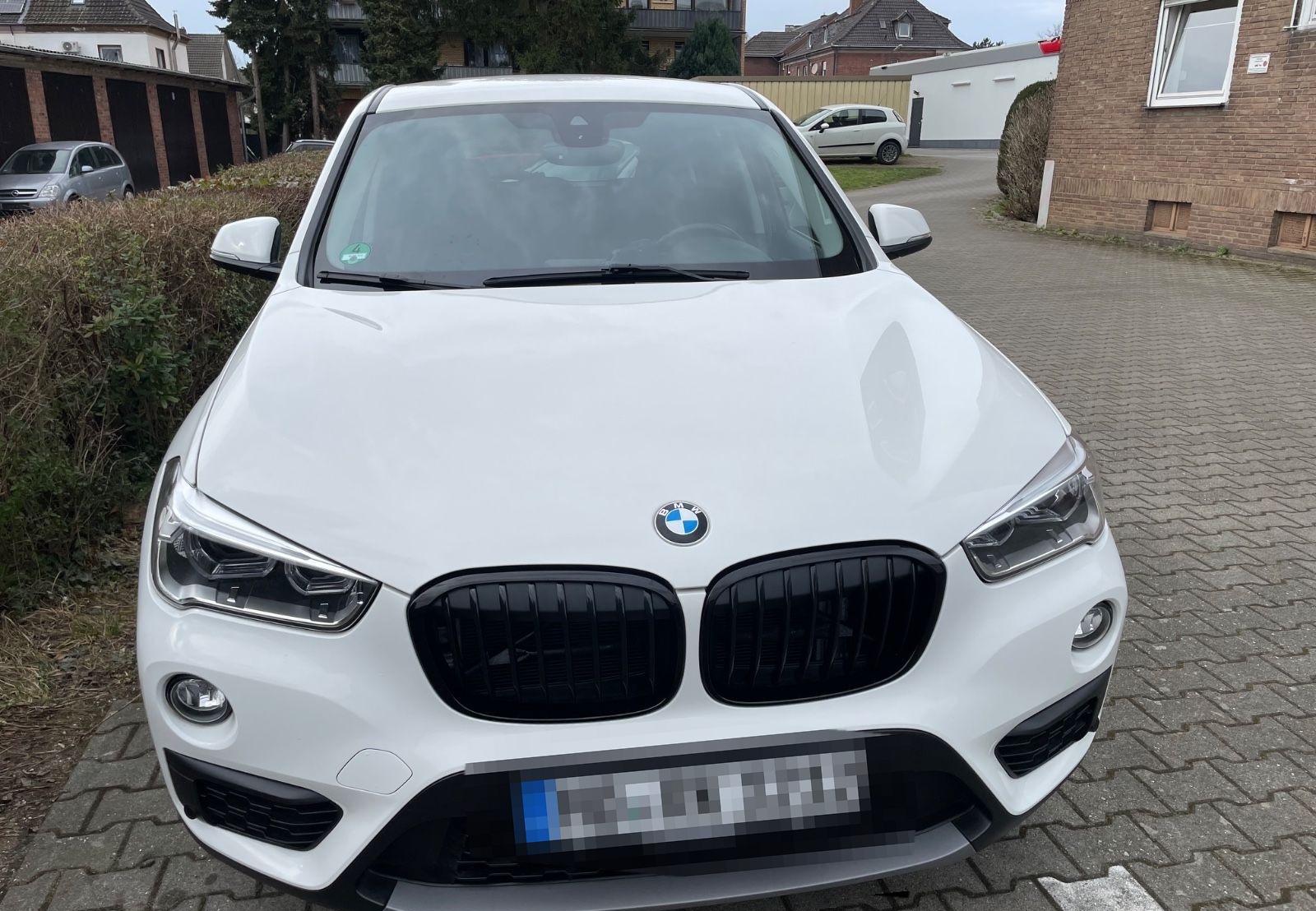 BMW X1 xDrive20i Modell Advantage -HiFi, Rückfahrkam foto 11
