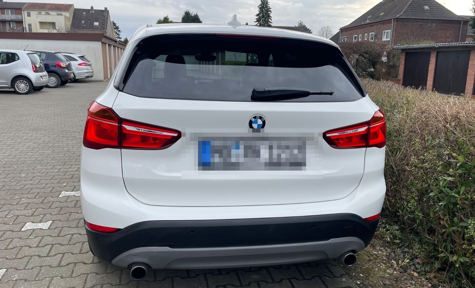 BMW X1 xDrive20i Modell Advantage -HiFi, Rückfahrkam foto 4