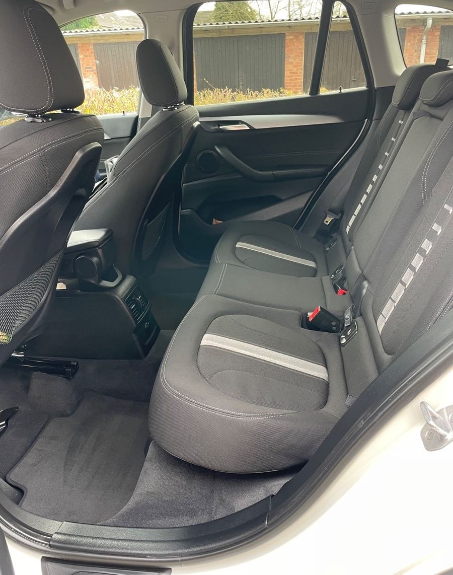 BMW X1 xDrive20i Modell Advantage -HiFi, Rückfahrkam foto 9