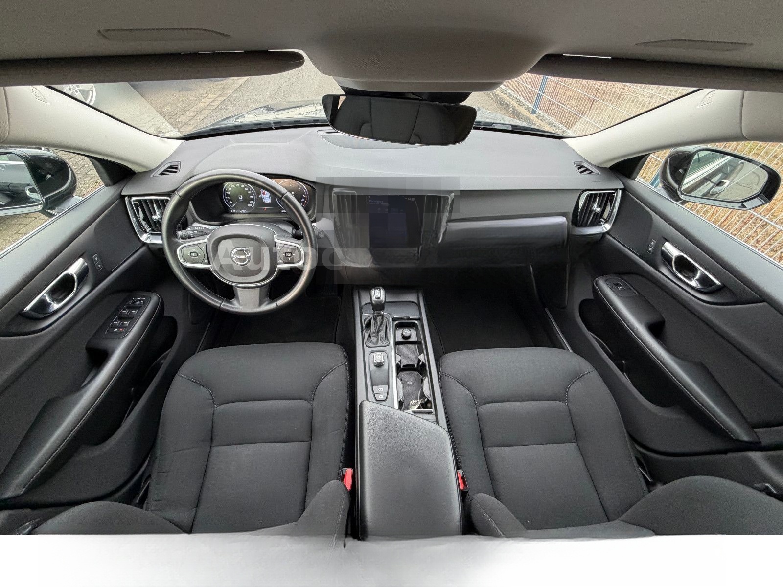 Volvo V60 Momentum AHK WINTERP D.TACHO GARANTIE foto 4