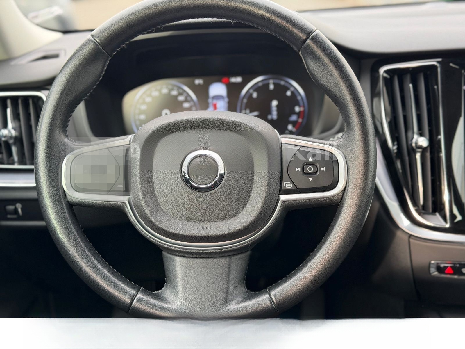 Volvo V60 Momentum AHK WINTERP D.TACHO GARANTIE foto 8