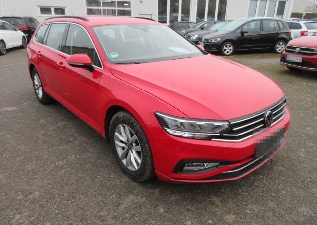 Volkswagen Passat Variant Business 2.0 TDI DSG NAVI AHK KAM foto 4