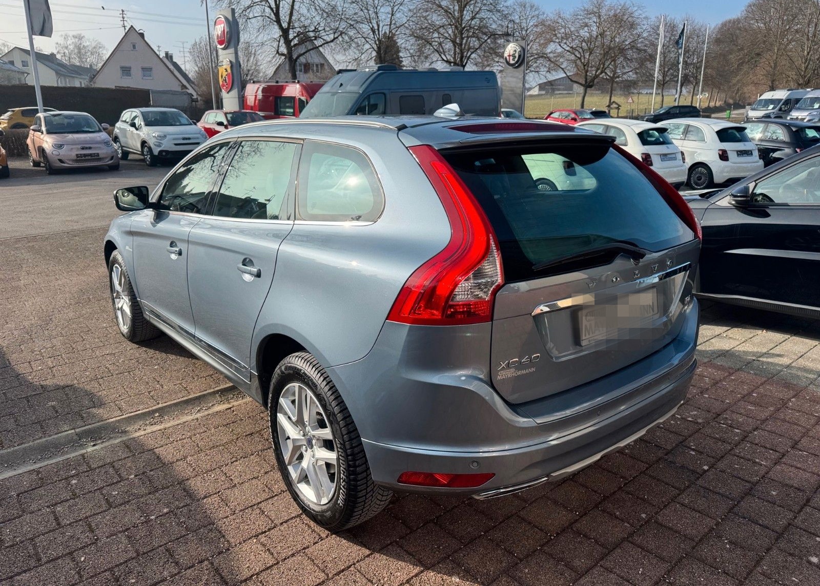 Volvo XC60 Summum AWD 306PS NAVI LEDER SITZHZG AUTOM. foto 7