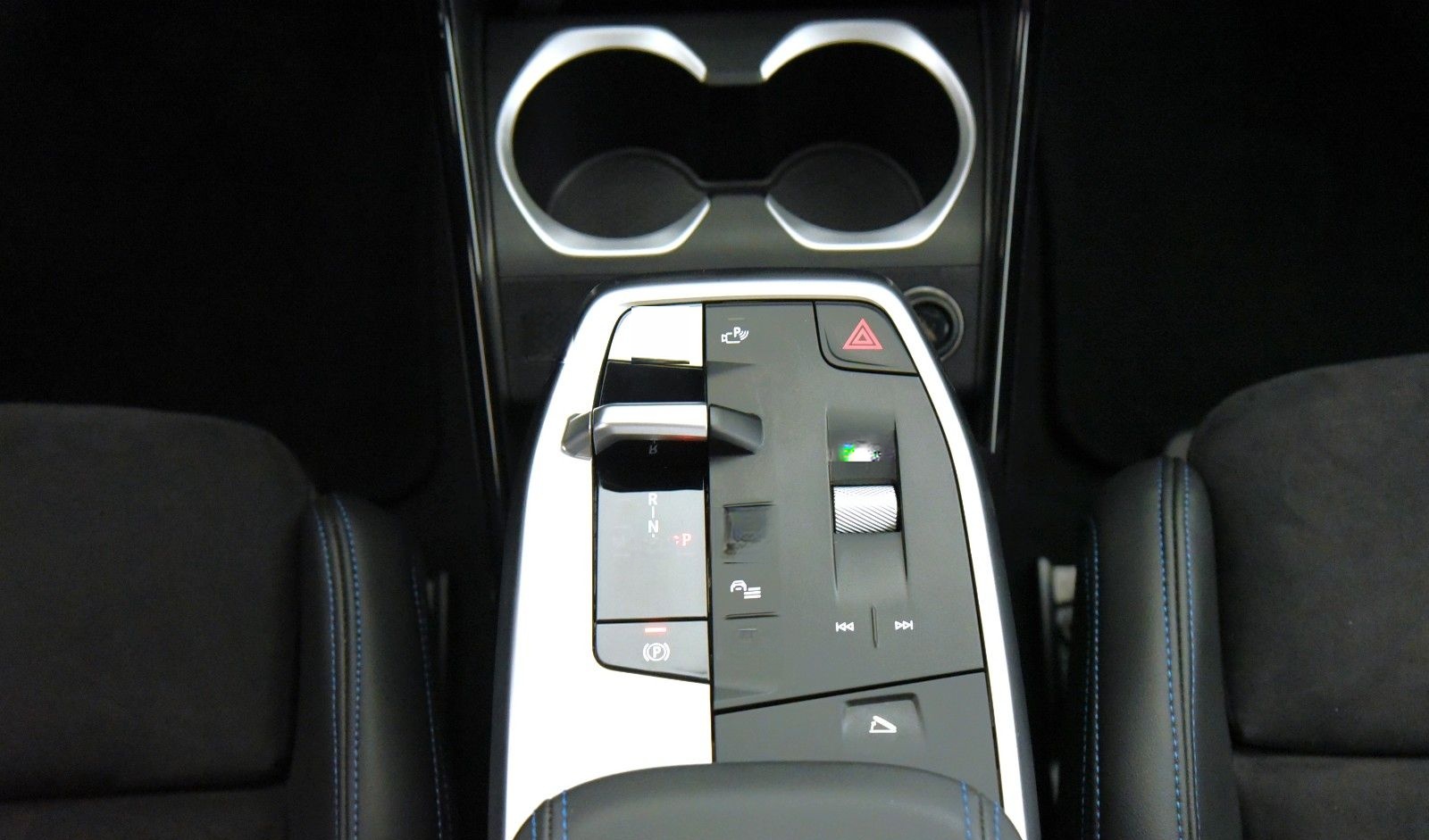 BMW X2 sDrive18d M Sport ACC Keyless LED HUD AHK foto 16