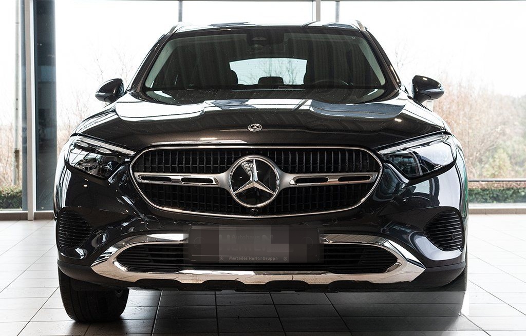 Mercedes-Benz GLC 300 e 4M+AVANDGARDE+AHK+AMBIENTE+WINTER-P foto 2