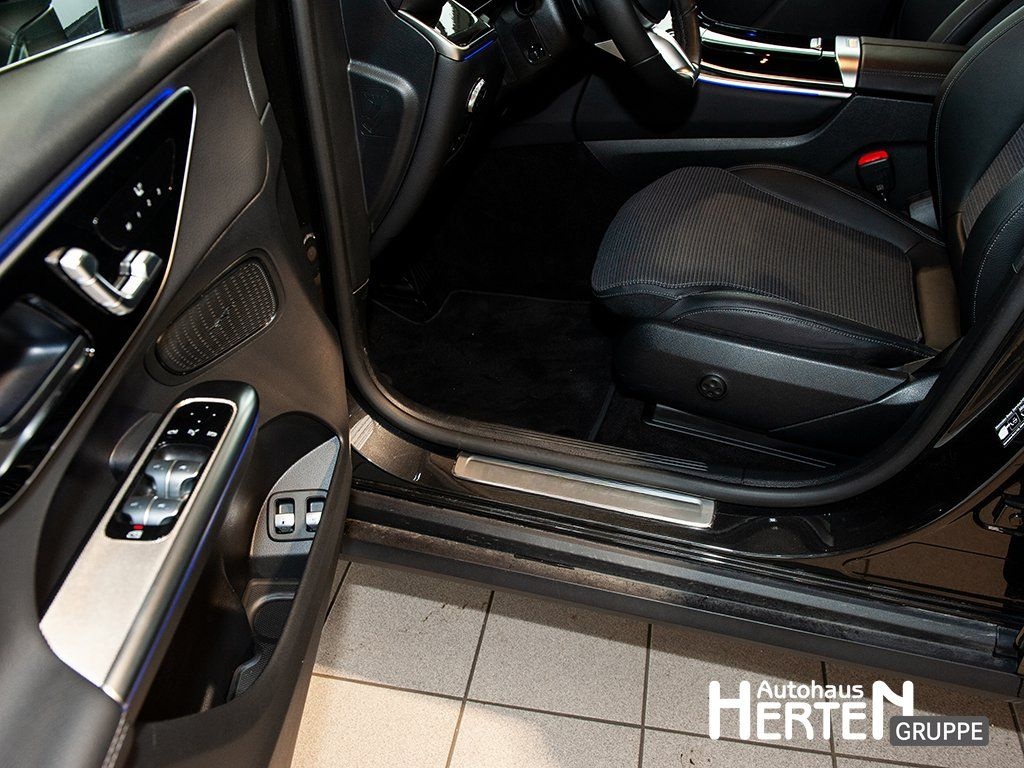 Mercedes-Benz GLC 300 e 4M+AVANDGARDE+AHK+AMBIENTE+WINTER-P foto 12