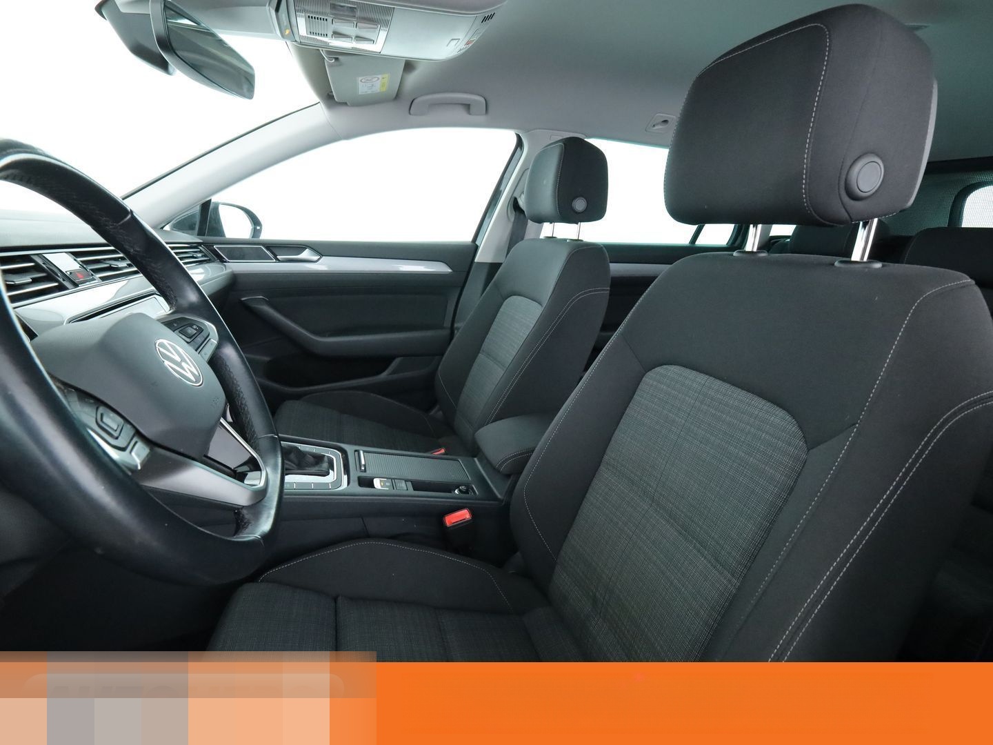 Volkswagen Passat 1.5 TSI ACT Business Aut.*NAV*LED*ACC*PDC foto 10