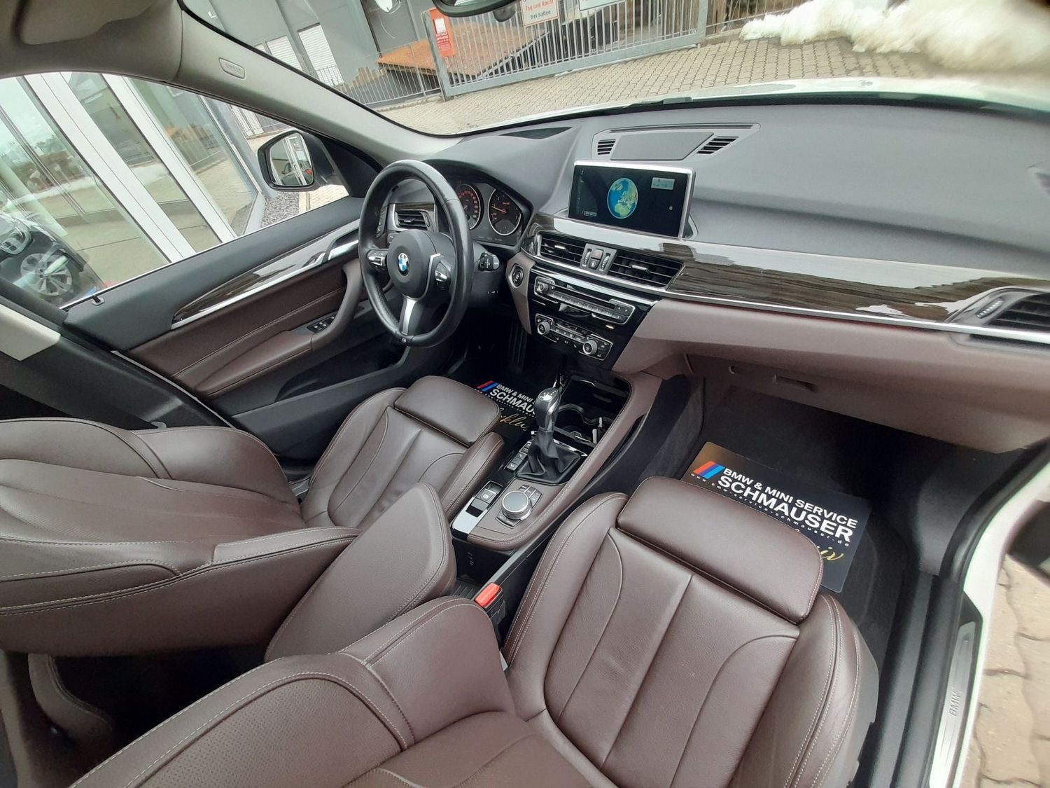 BMW X1 xDrive20i xLine,LED,PANO,RFK,HUD,NAVI,HIFI foto 19
