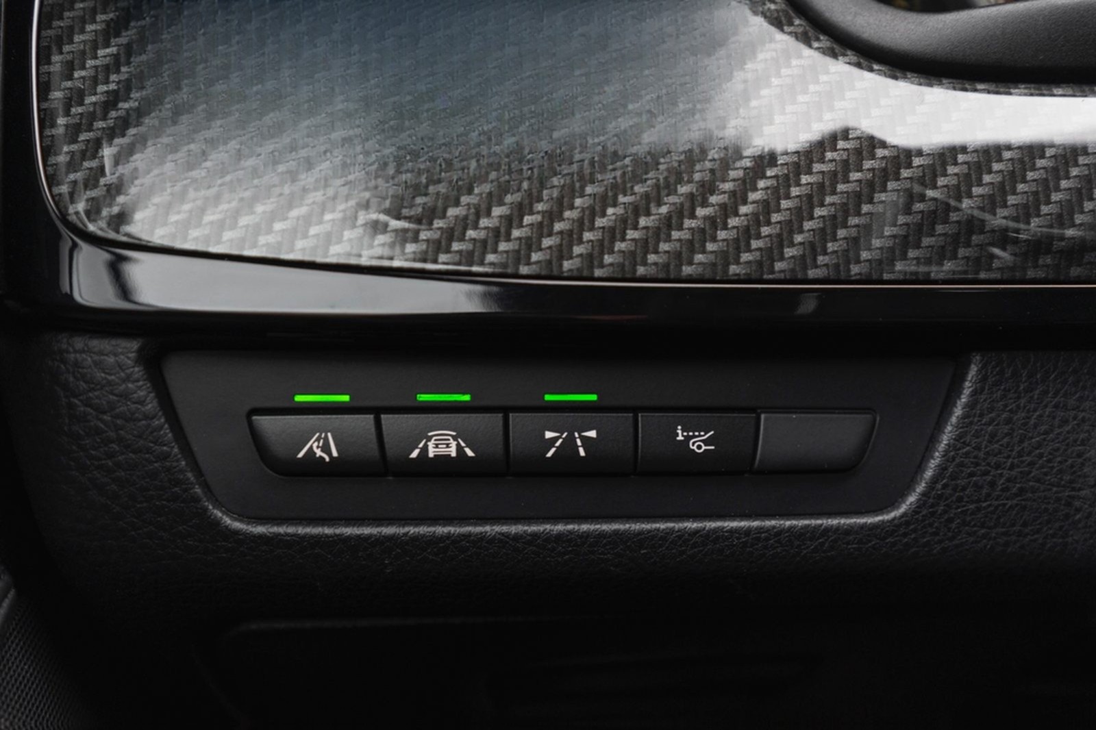 BMW 550I Xdrive M-Performance HUD LED KAM NAV H&K foto 17