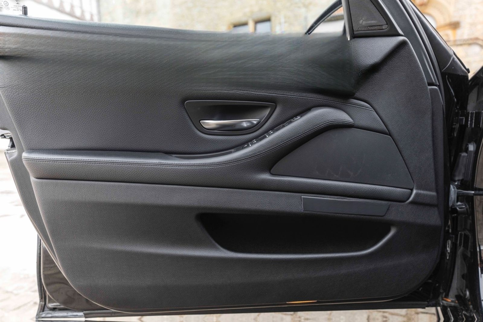 BMW 550I Xdrive M-Performance HUD LED KAM NAV H&K foto 20