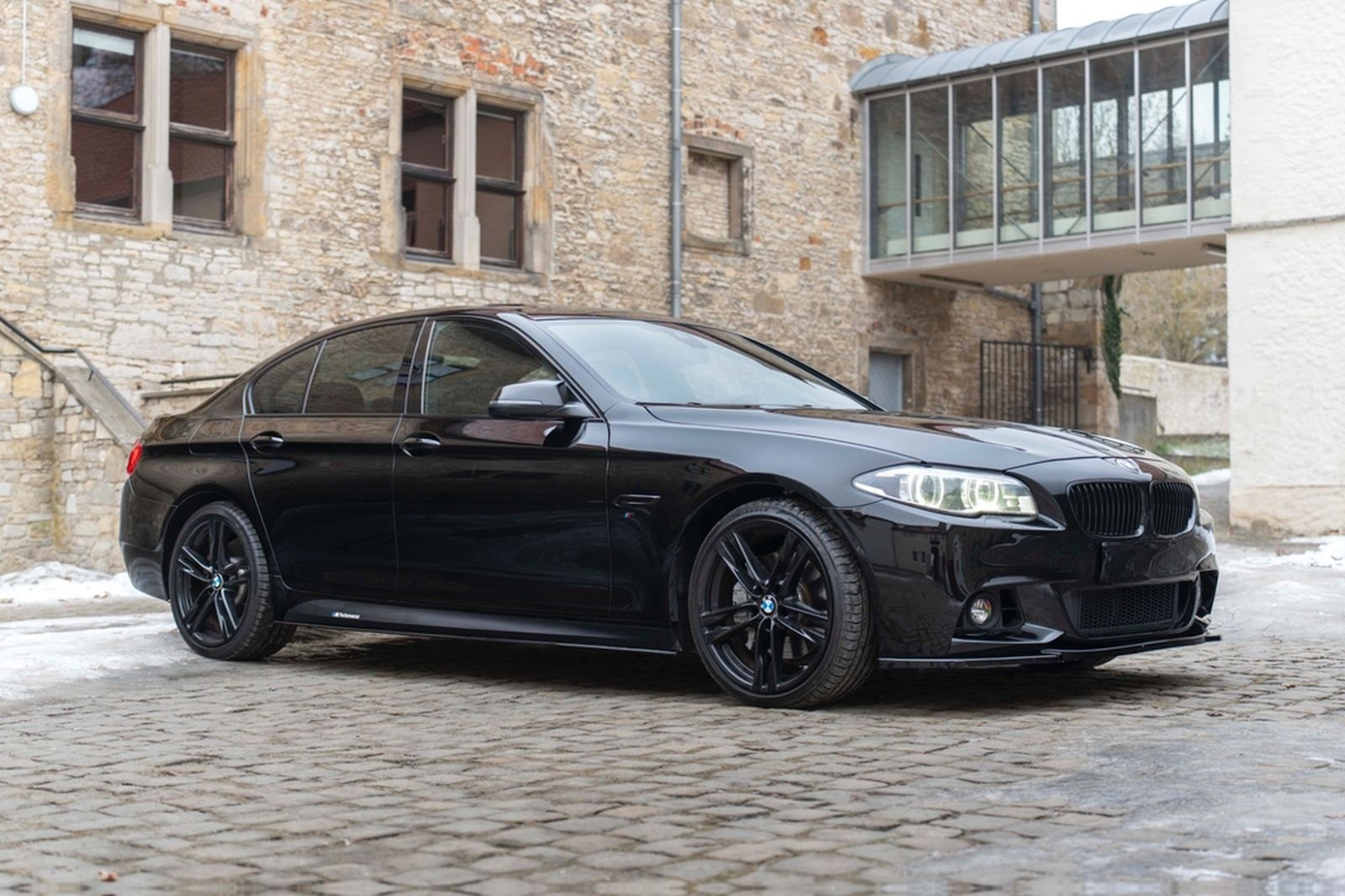 BMW 550I Xdrive M-Performance HUD LED KAM NAV H&K foto 3