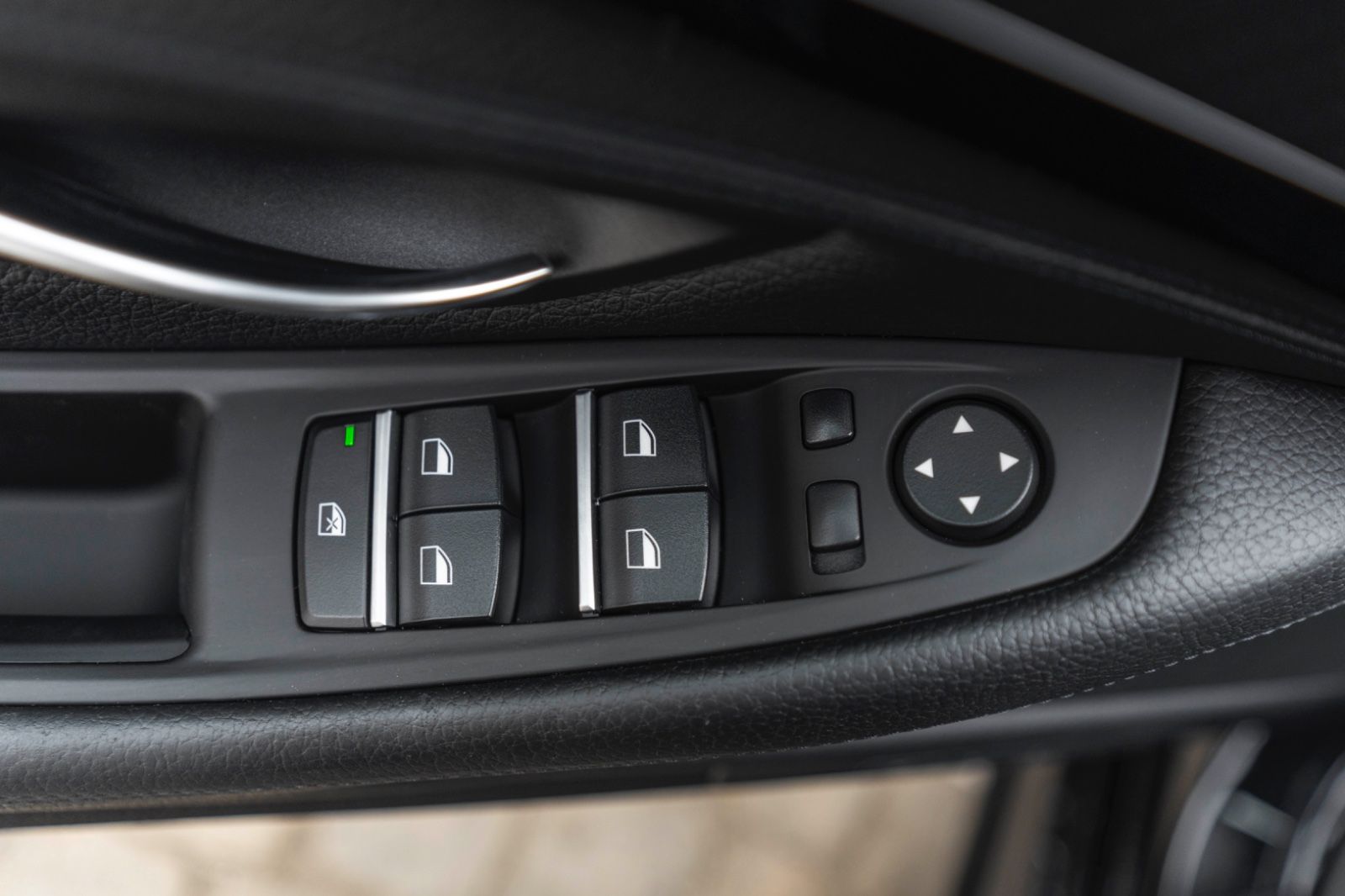 BMW 550I Xdrive M-Performance HUD LED KAM NAV H&K foto 21