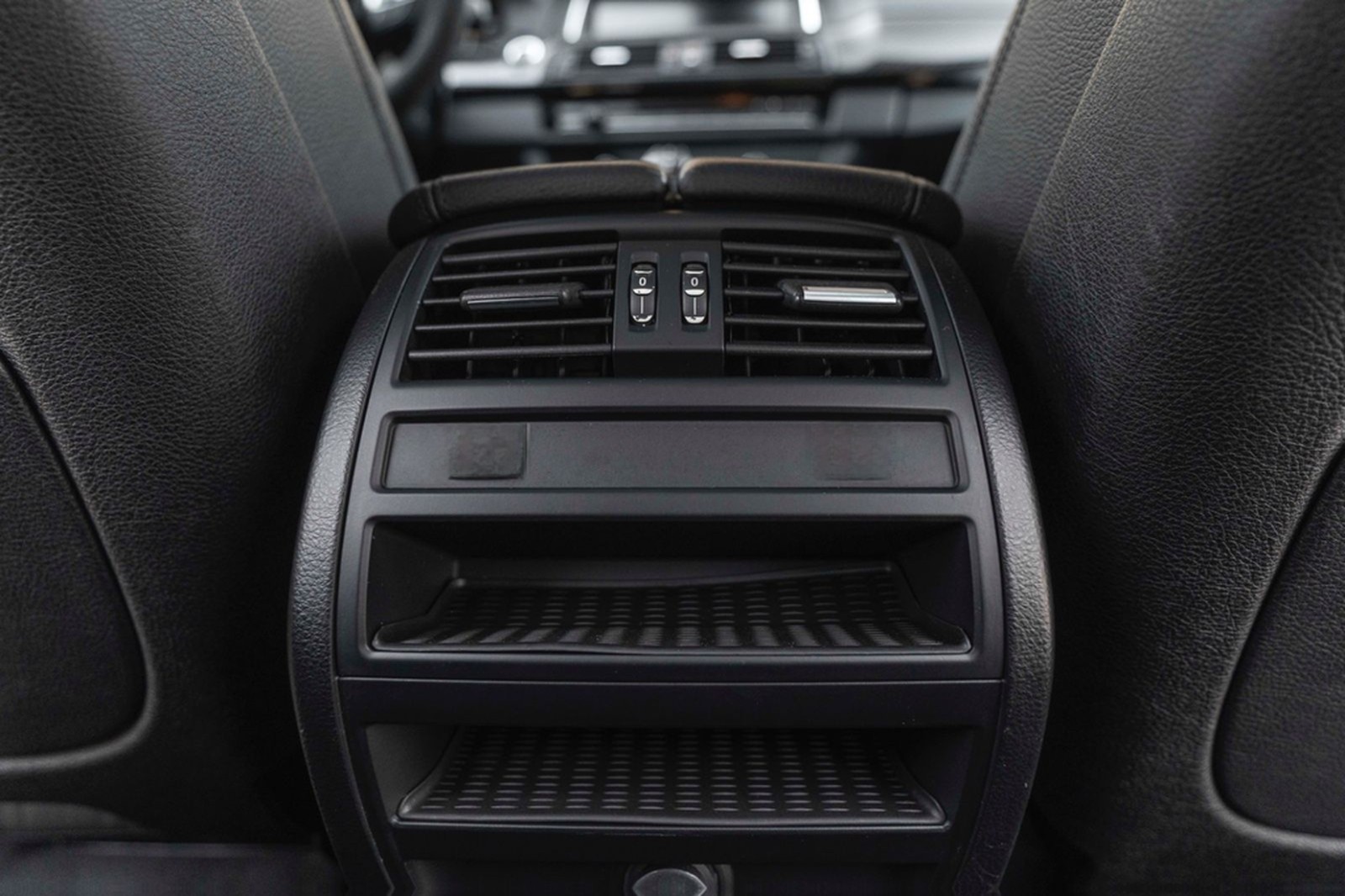 BMW 550I Xdrive M-Performance HUD LED KAM NAV H&K foto 22