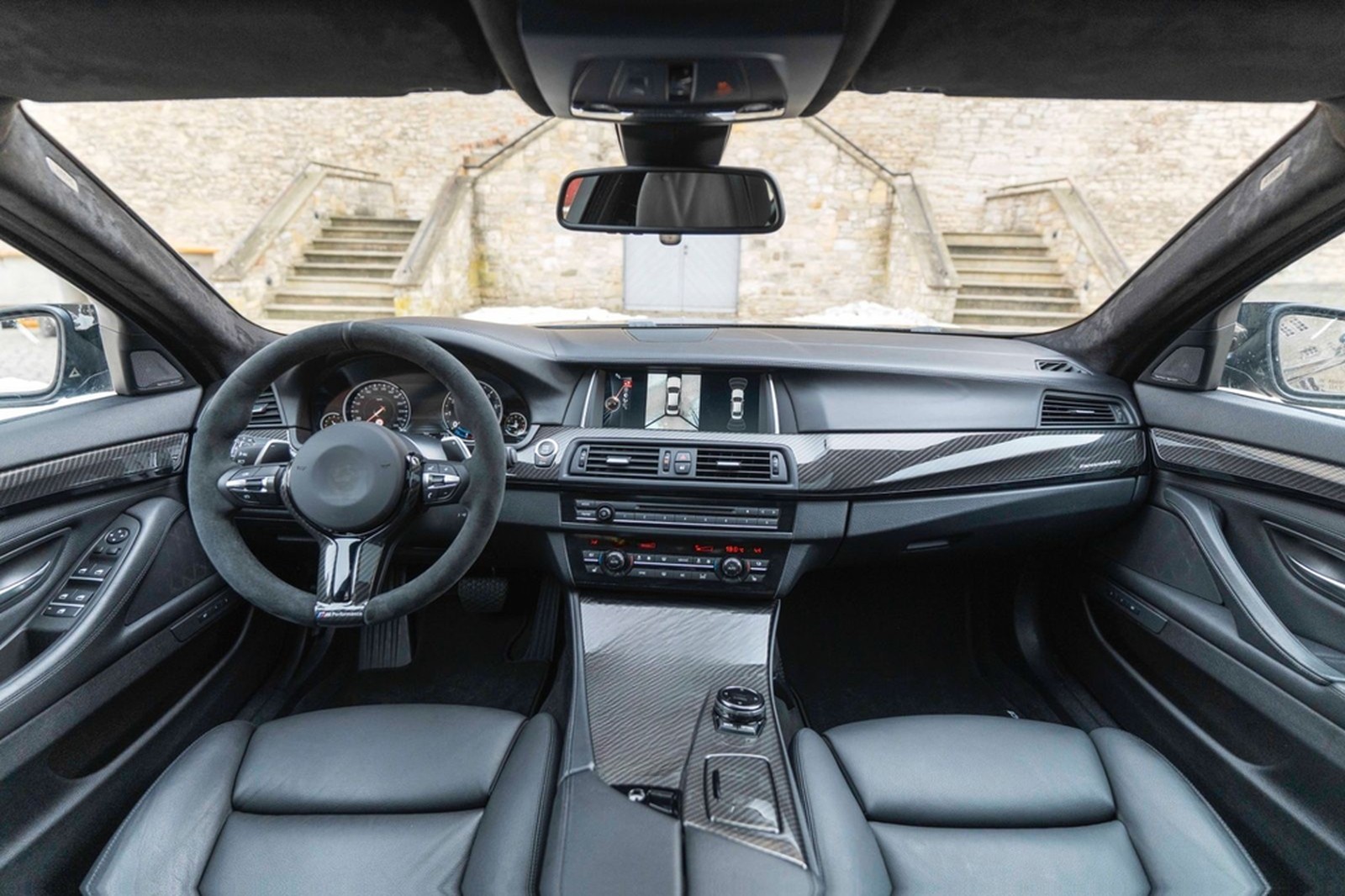 BMW 550I Xdrive M-Performance HUD LED KAM NAV H&K foto 4