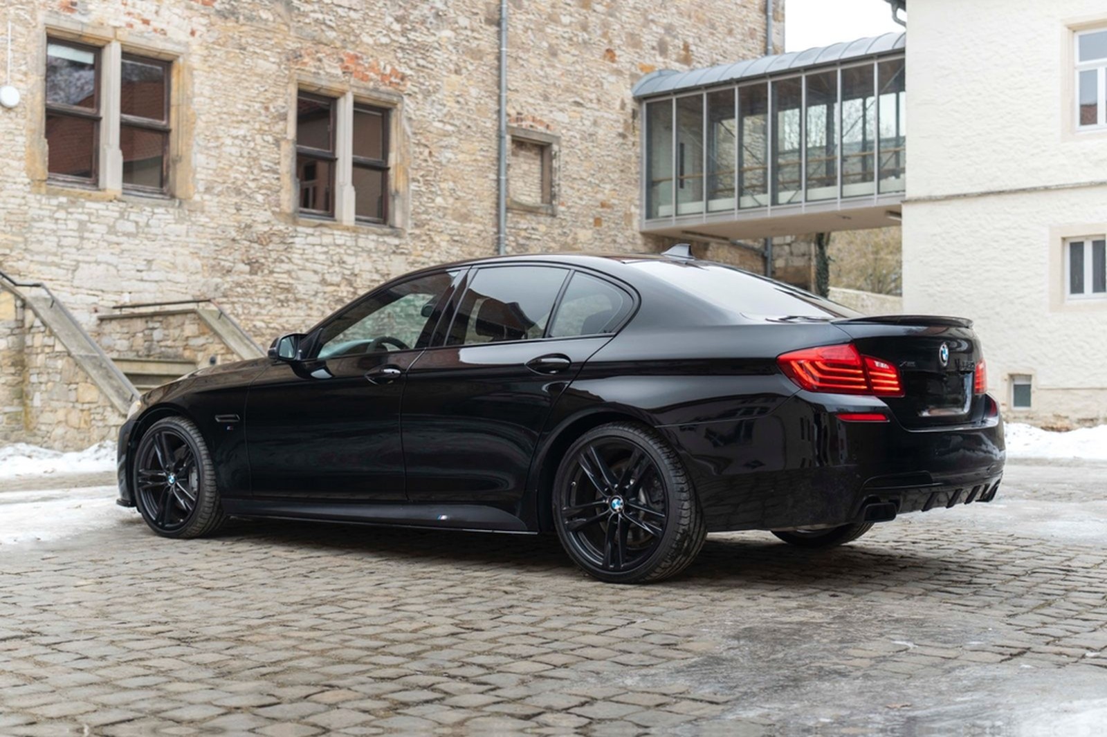 BMW 550I Xdrive M-Performance HUD LED KAM NAV H&K foto 9