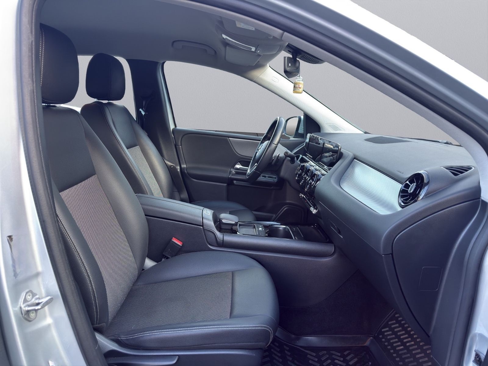 Mercedes-Benz B 220d*KAM*AHK*8-FACHBEREIFT* foto 14