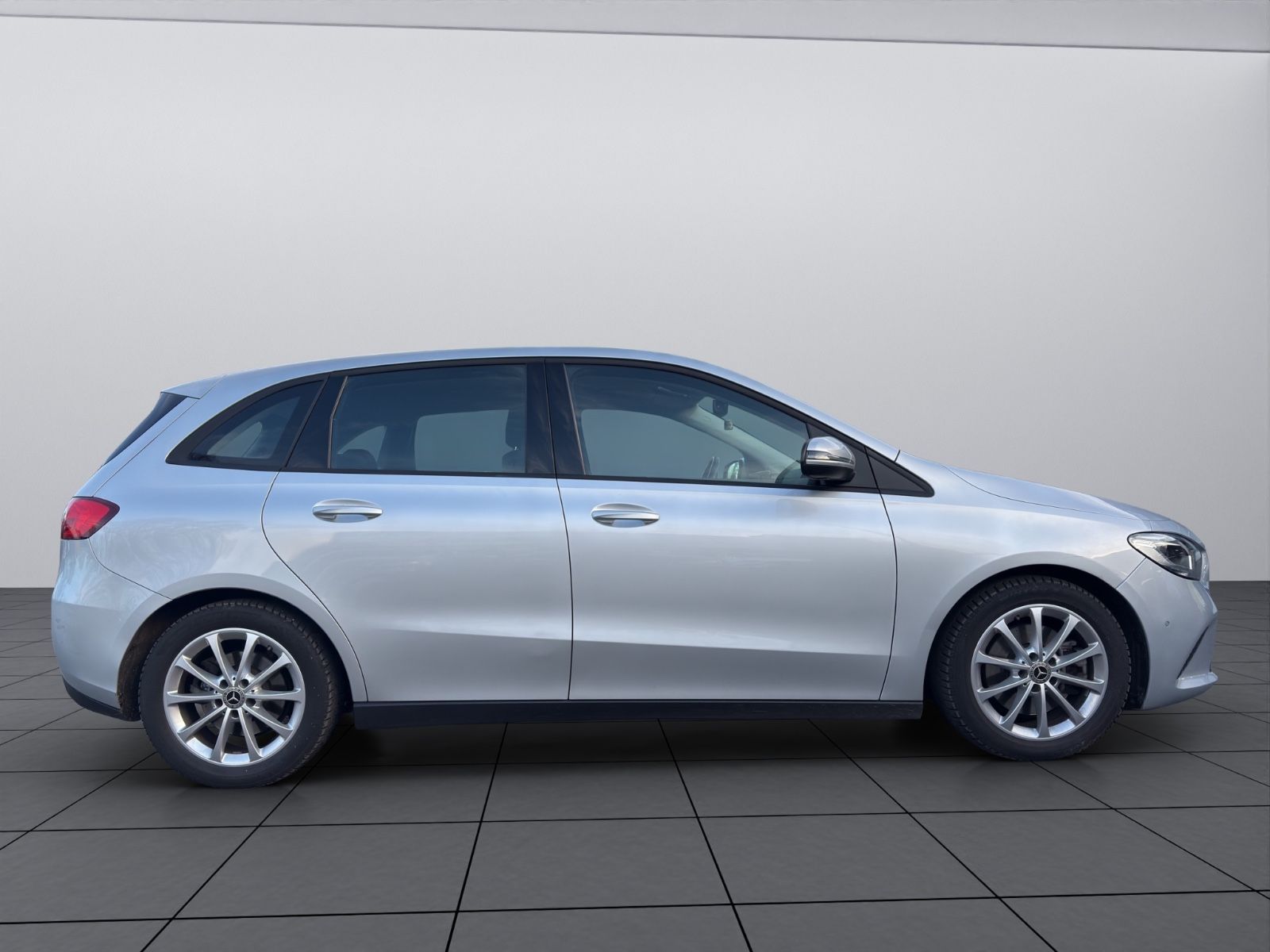 Mercedes-Benz B 220d*KAM*AHK*8-FACHBEREIFT* foto 6