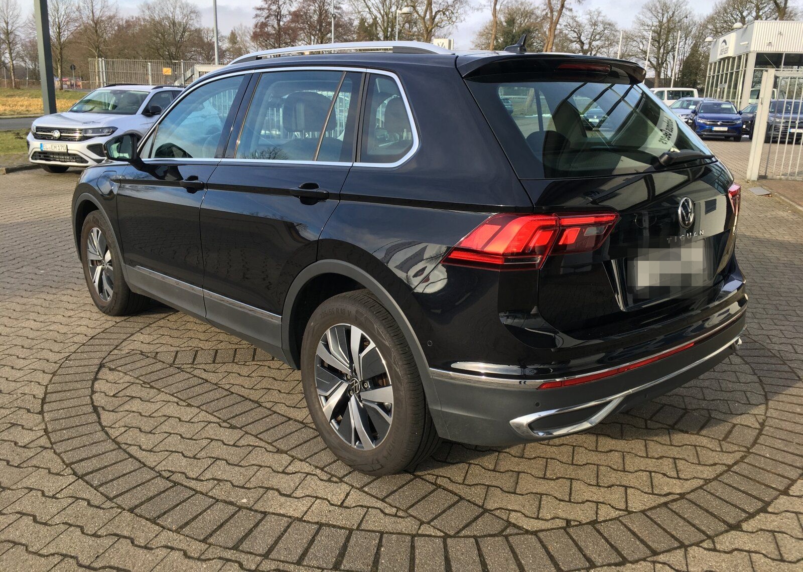 Volkswagen Tiguan Elegance 1.4 TSI eHybrid AHK+Navi+ACC+Tel foto 3