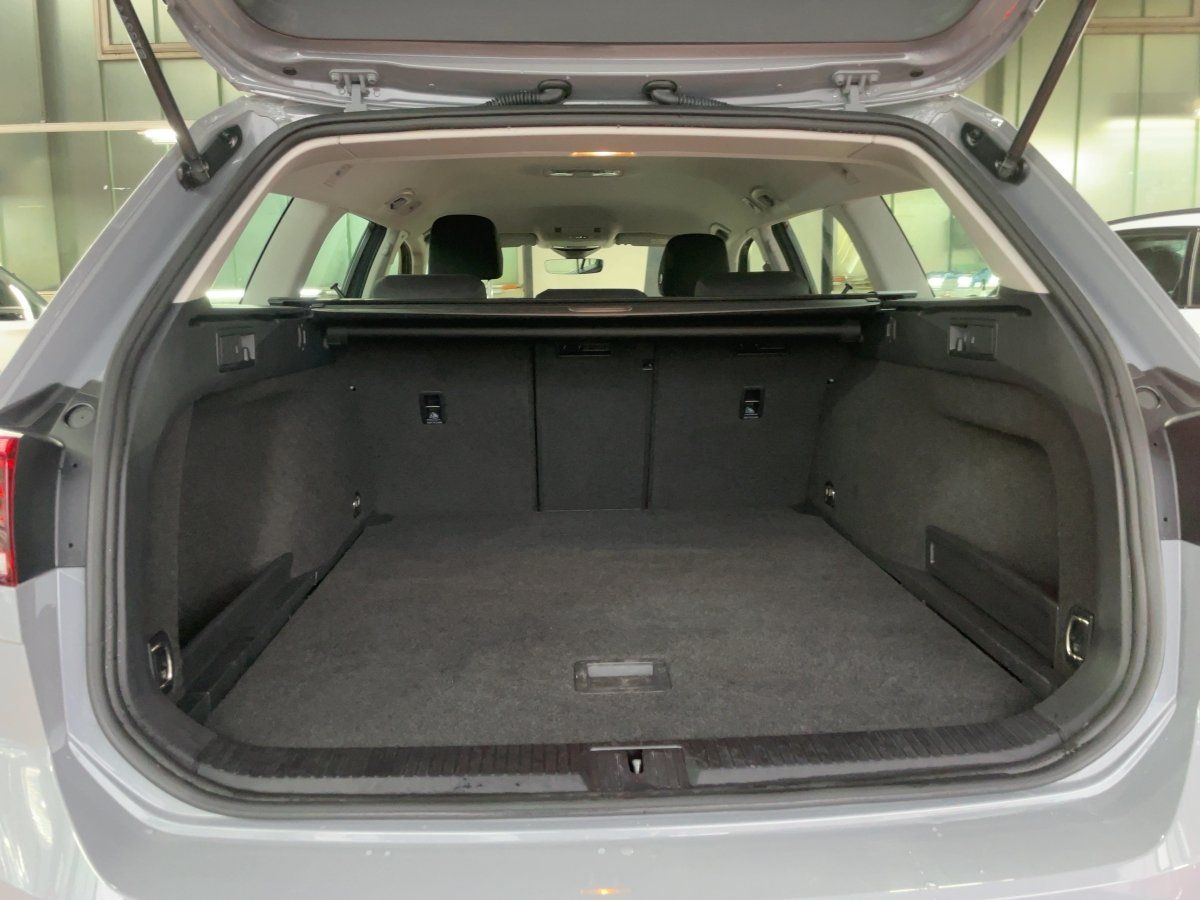 Volkswagen Passat Variant Conceptline DAB+ACC+LED+NAVI+PDC+ foto 6