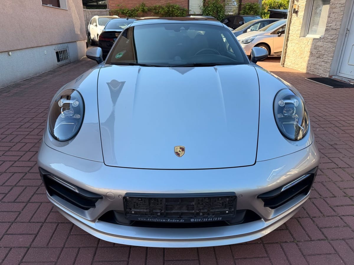Porsche 992 Carrera 4 S SPORT-DESIGN PAKET+ABGASANLAGE foto 2