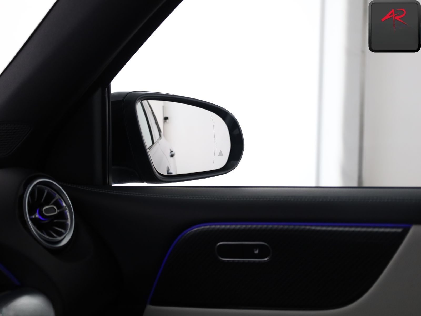 Mercedes-Benz GLB 220 d AMG NIGHT MULTIBEAM,360GRAD,DISTRONIC foto 25