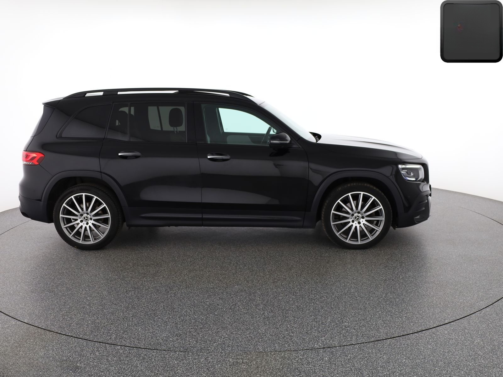 Mercedes-Benz GLB 220 d AMG NIGHT MULTIBEAM,360GRAD,DISTRONIC foto 6