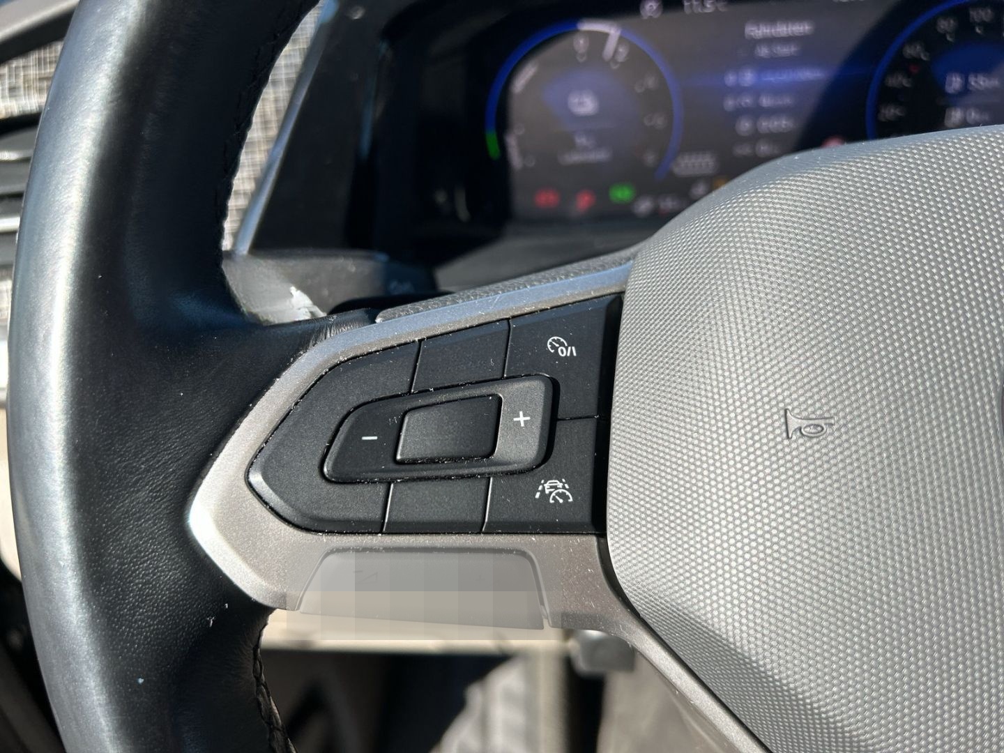 Volkswagen T7 Multivan 1.4 TSI eHybrid DSG Energetic HUD AD foto 10