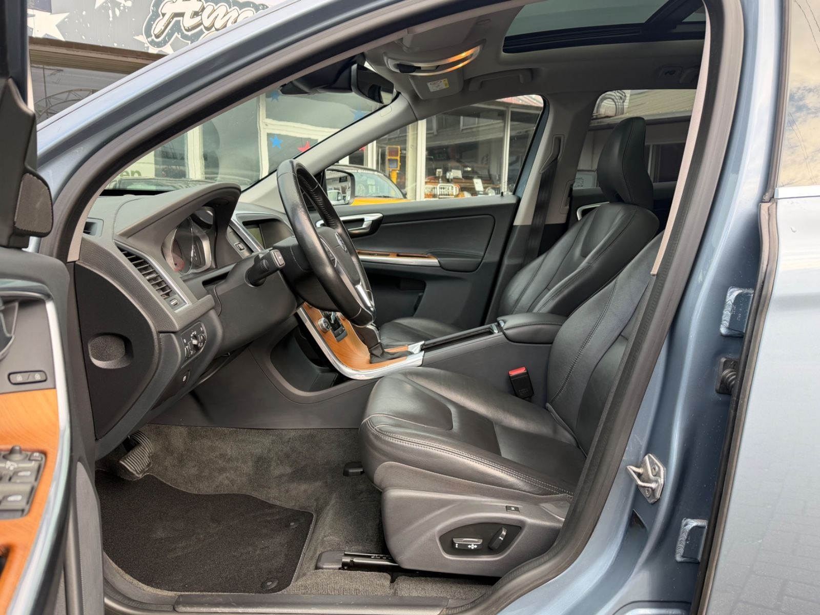 Volvo XC60 T6 Summum /Auto./Leder/Navi/Panorama foto 20