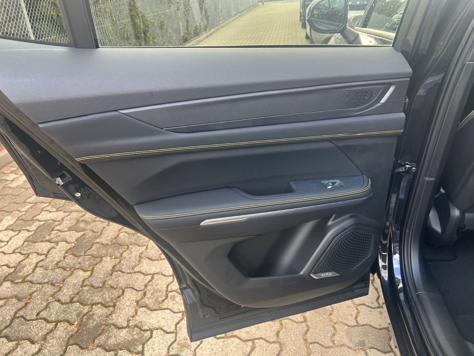 Lynk&Co 01 1.5 PHEV More GARANTIE NAVI foto 14