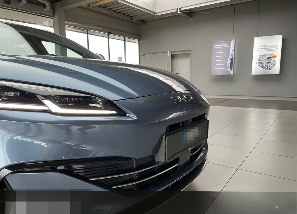 BYD SEAL 6 DM-i Touring Comfort 360 ACC AUT Kam. LM foto 16