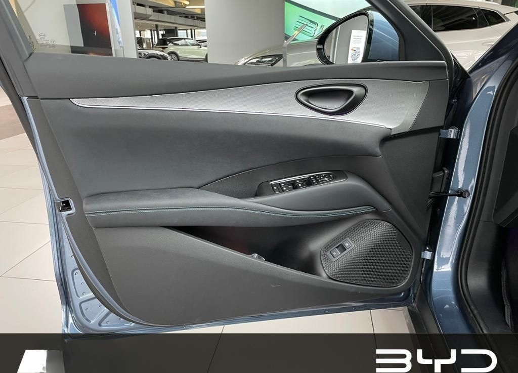 BYD SEAL 6 DM-i Touring Comfort 360 ACC AUT Kam. LM foto 4