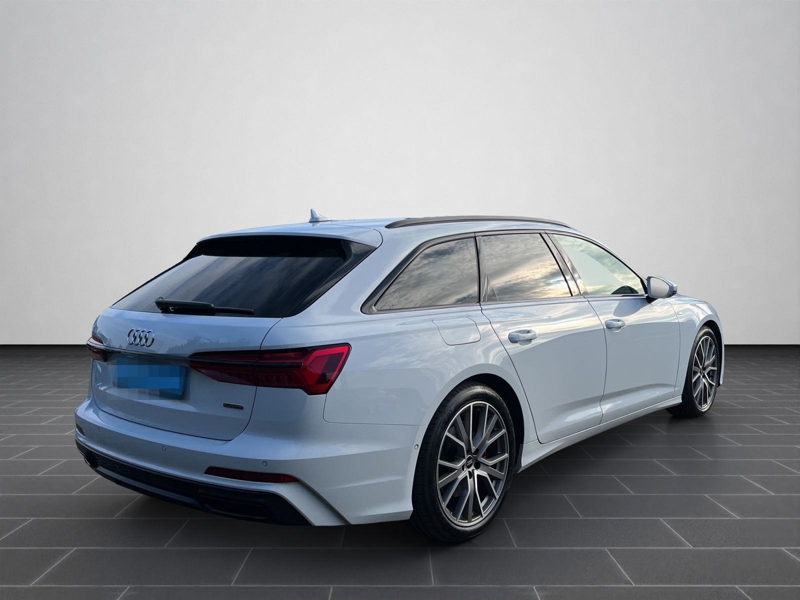 Audi A6 Avant 2.0 TFSI e quattro Sport Allrad AHK Nav foto 4