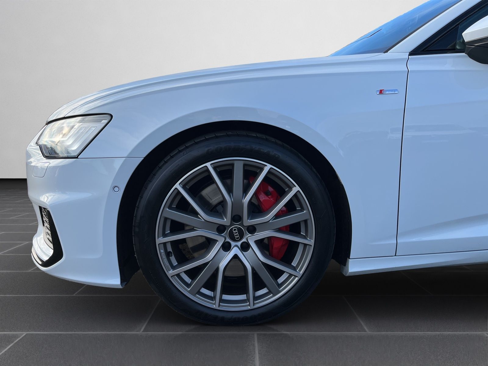 Audi A6 Avant 2.0 TFSI e quattro Sport Allrad AHK Nav foto 10