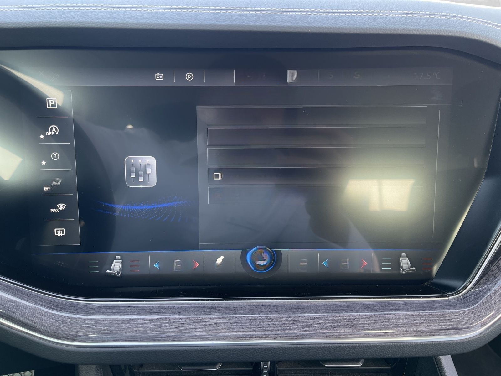 Volkswagen Touareg 3.0 TDI LUFT AHK MASSAGE LM19 foto 15