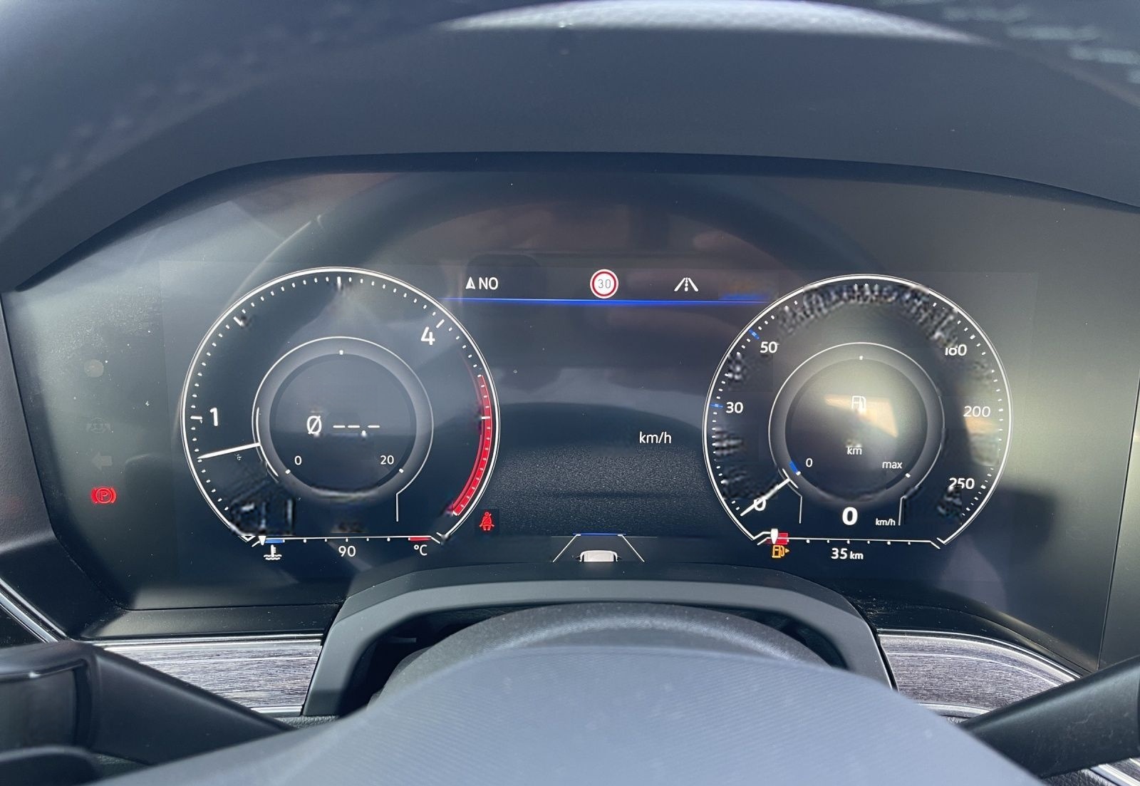 Volkswagen Touareg 3.0 TDI LUFT AHK MASSAGE LM19 foto 10