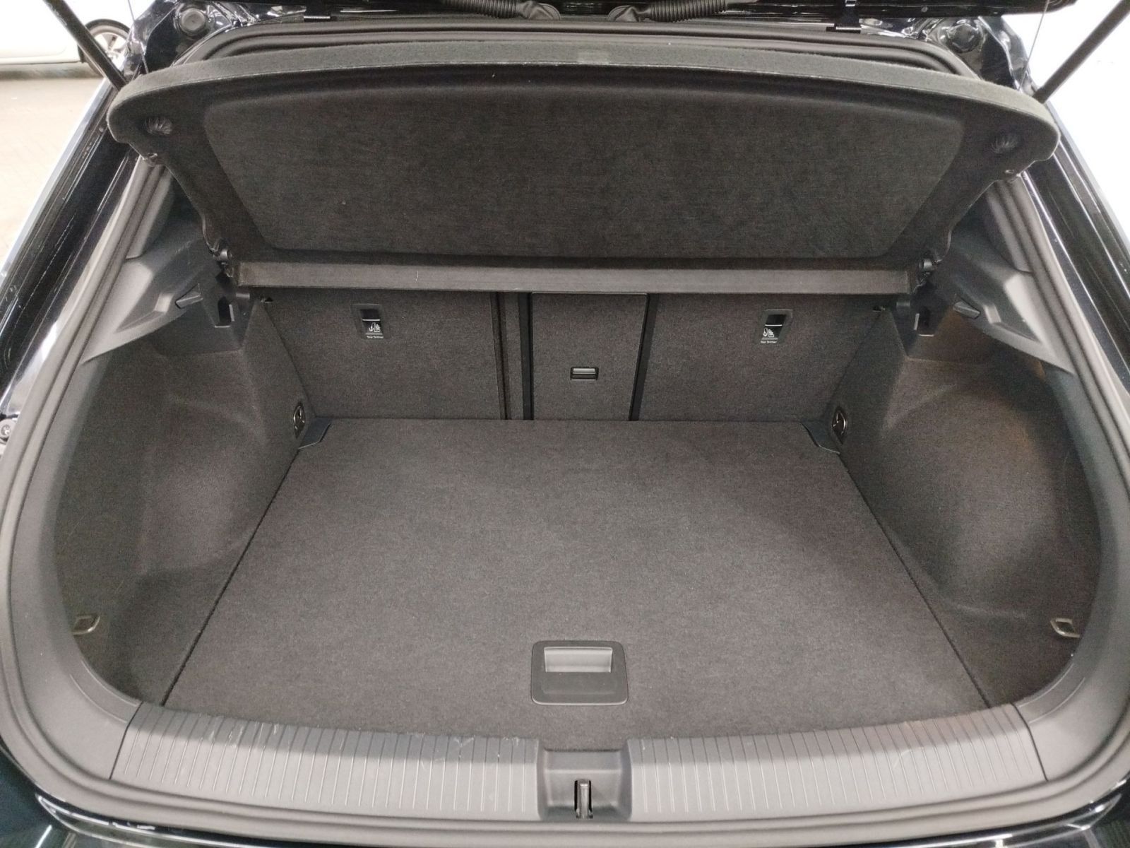Volkswagen T-Roc 1.0 TSI R-Line Navi ACC LEDPlus Rückfahrka foto 7